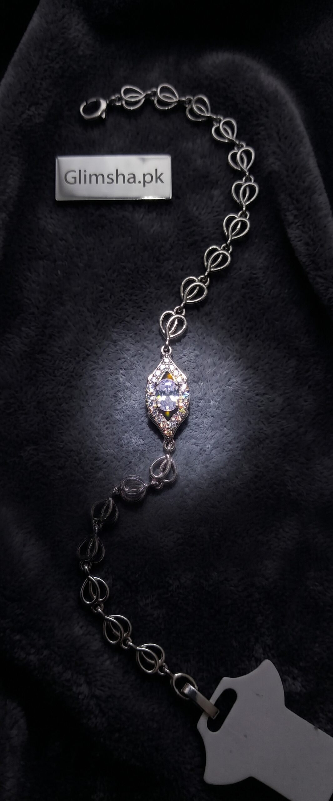 Elegant Silver Crystal Bracelet for Women | Stylish Heart-Link Bracelet – Glimsha.pk